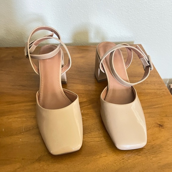 ASOS Block Heel Nude Ankle Wrap - Picture 3 of 5